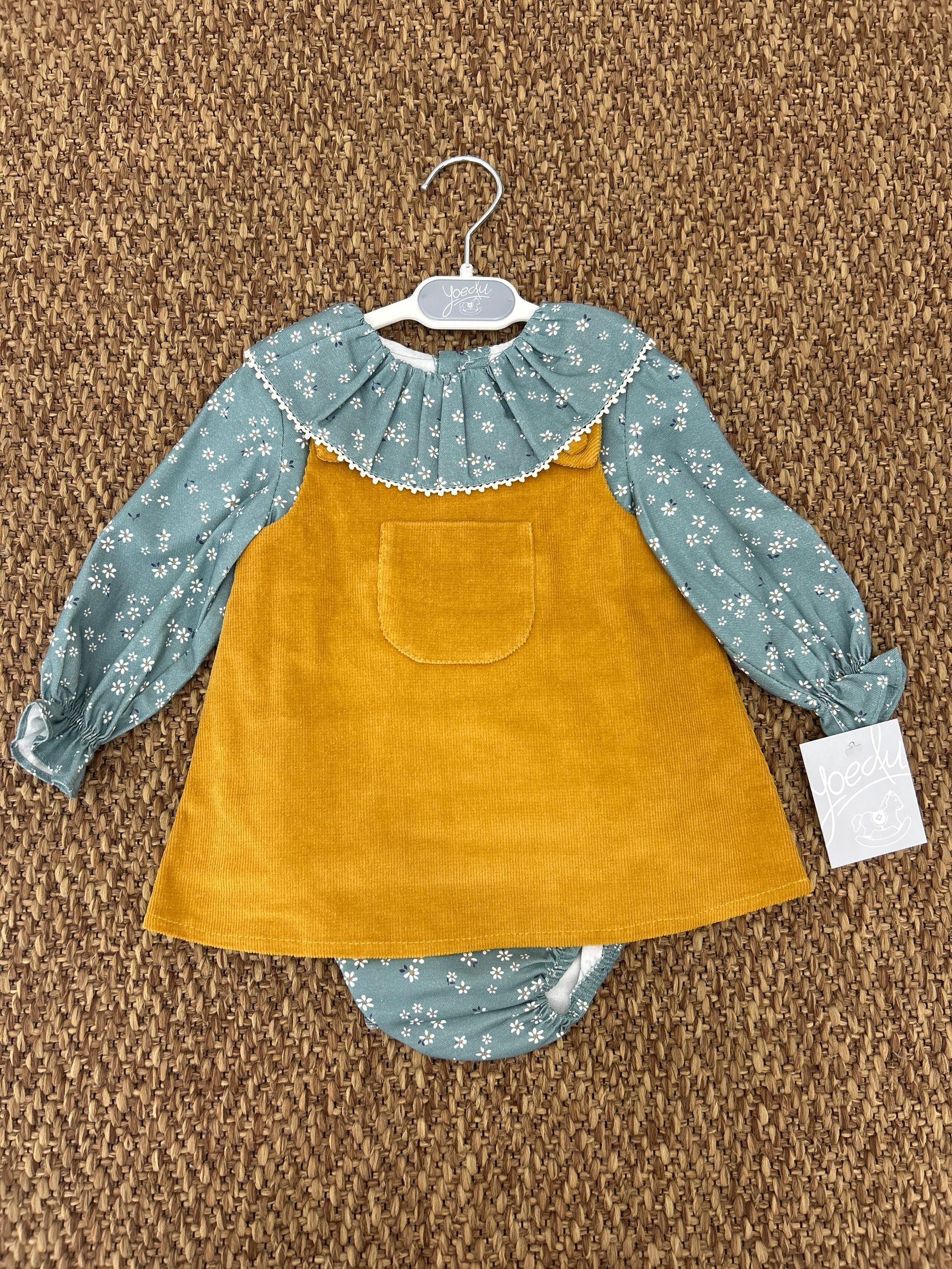 Completo bimba 3pz con salopette Yoedu