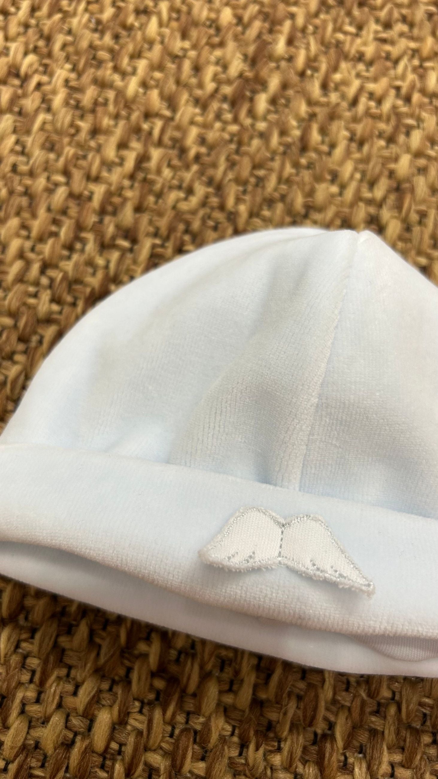 Cappellino neonati velluto ali Baby Gi