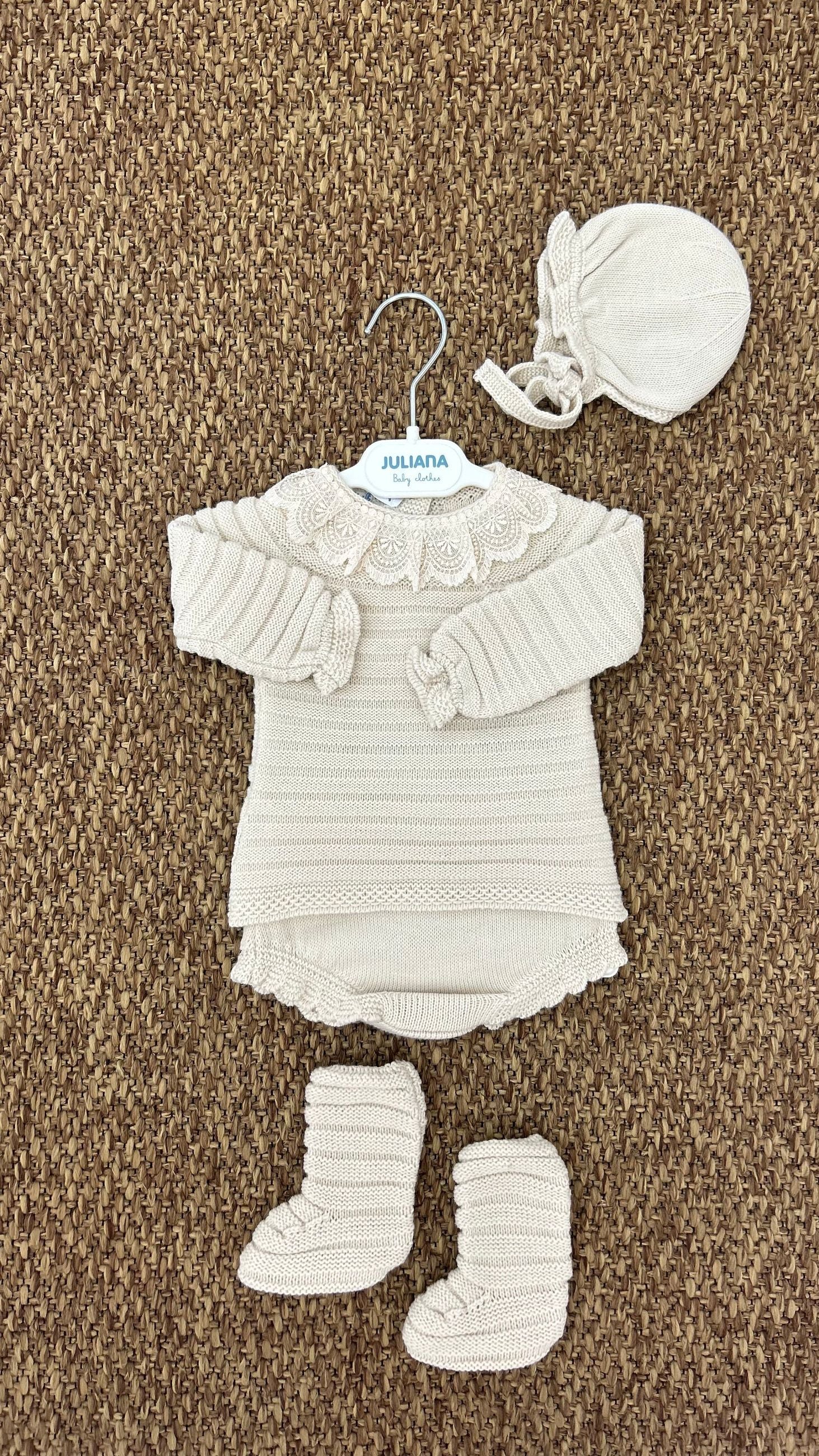Completo neonata 4pz collo in pizzo Juliana