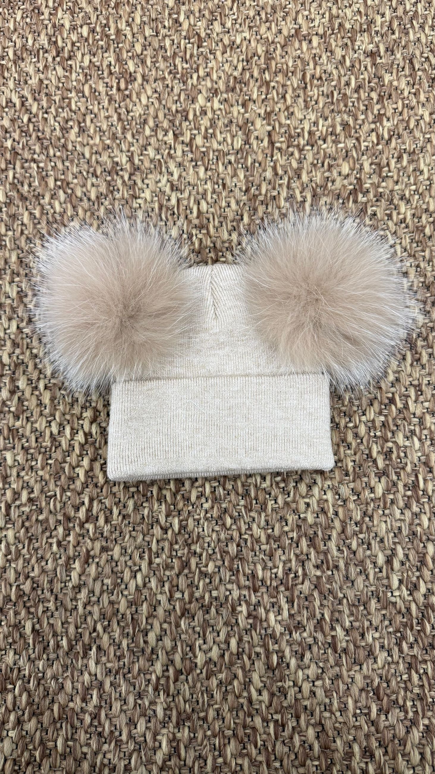 Cappello bimbi liscio con 2 pon pon Enfant Made in Italy