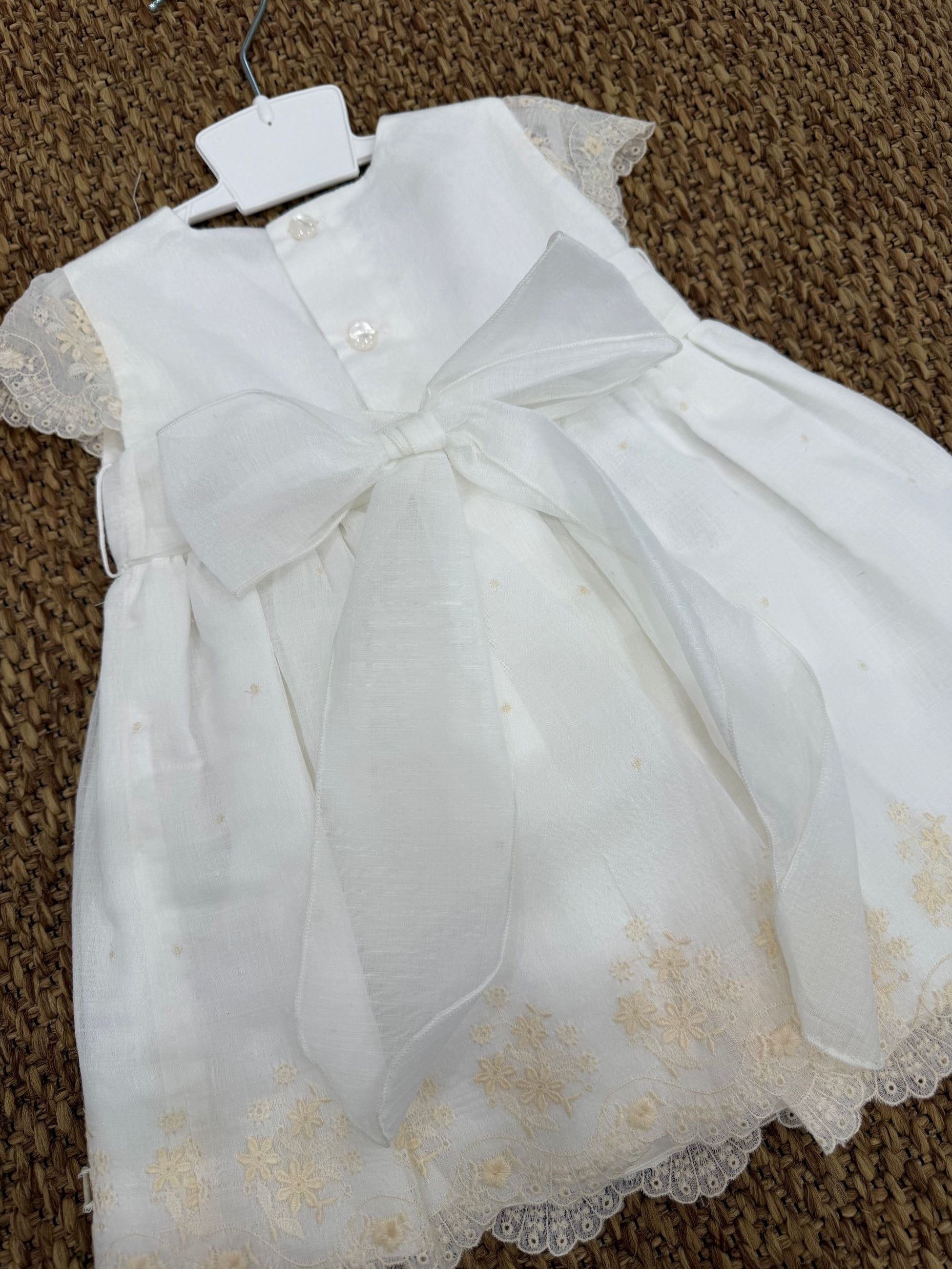 Abito bimba cerimonia con cuffia Paz Rodriguez