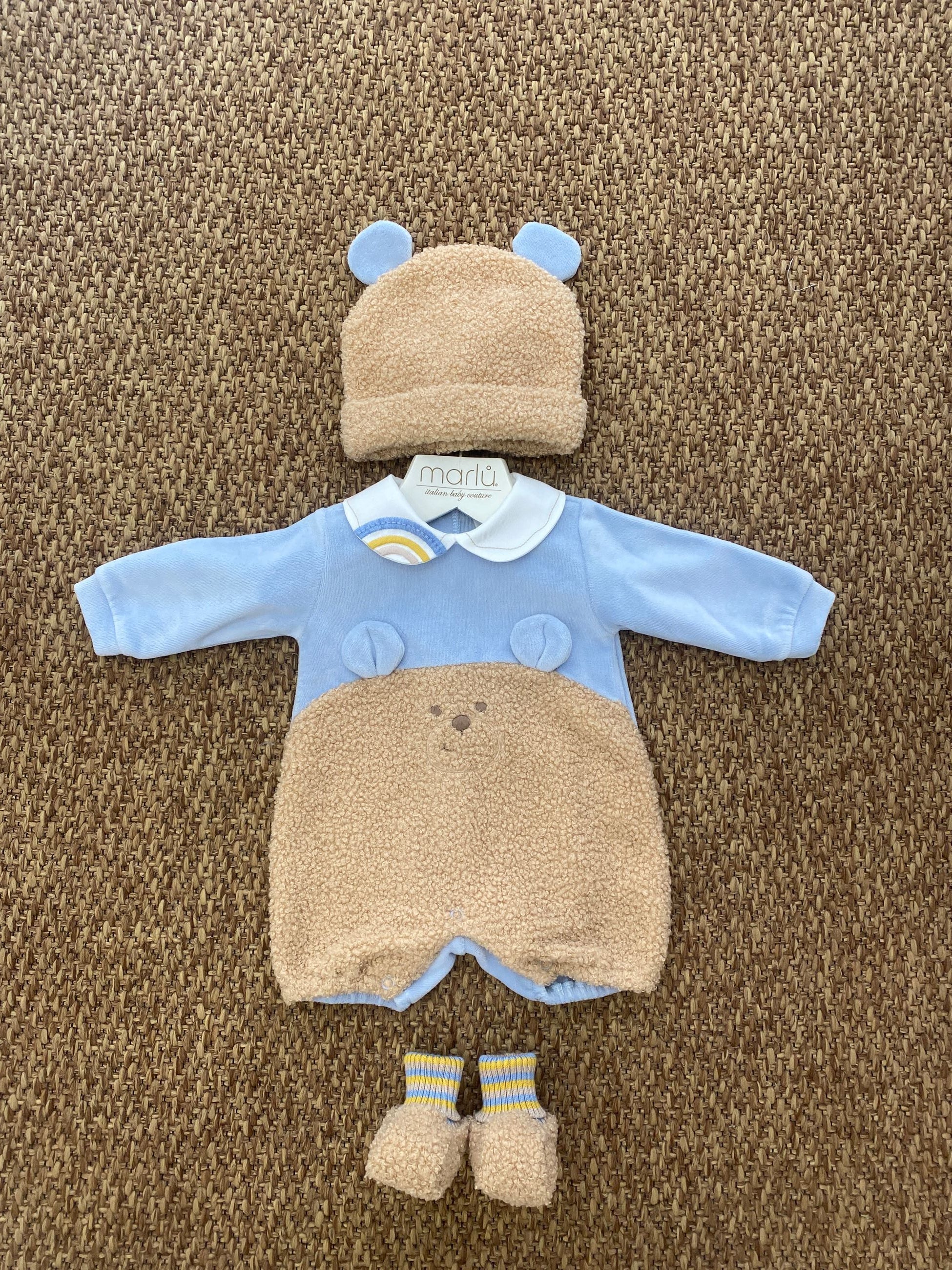 Pagliaccetto neonati teddy con cappellino e scarpine Marlù