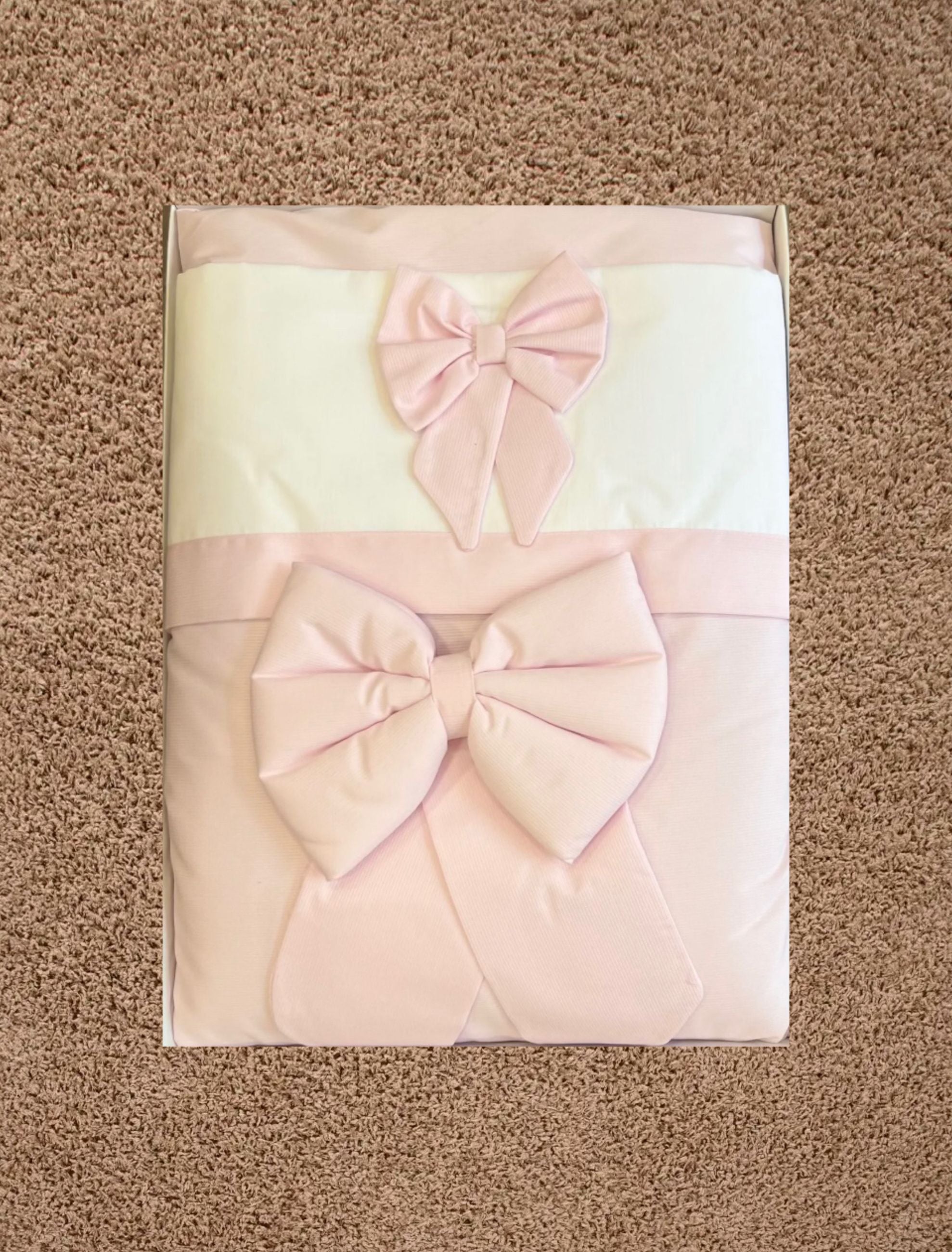 Coordinato lettino con fiocco Pappa e Latte