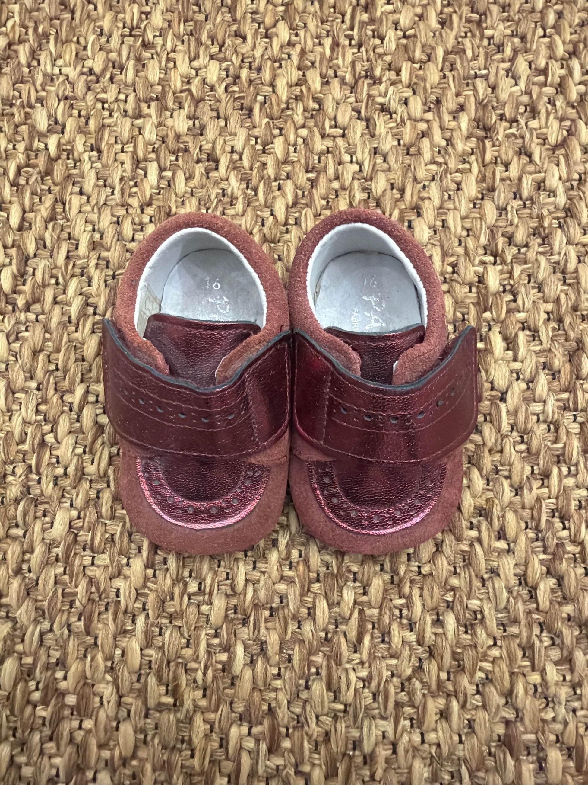 Scarpette neonati da culla in velluto Enfant Made in Italy