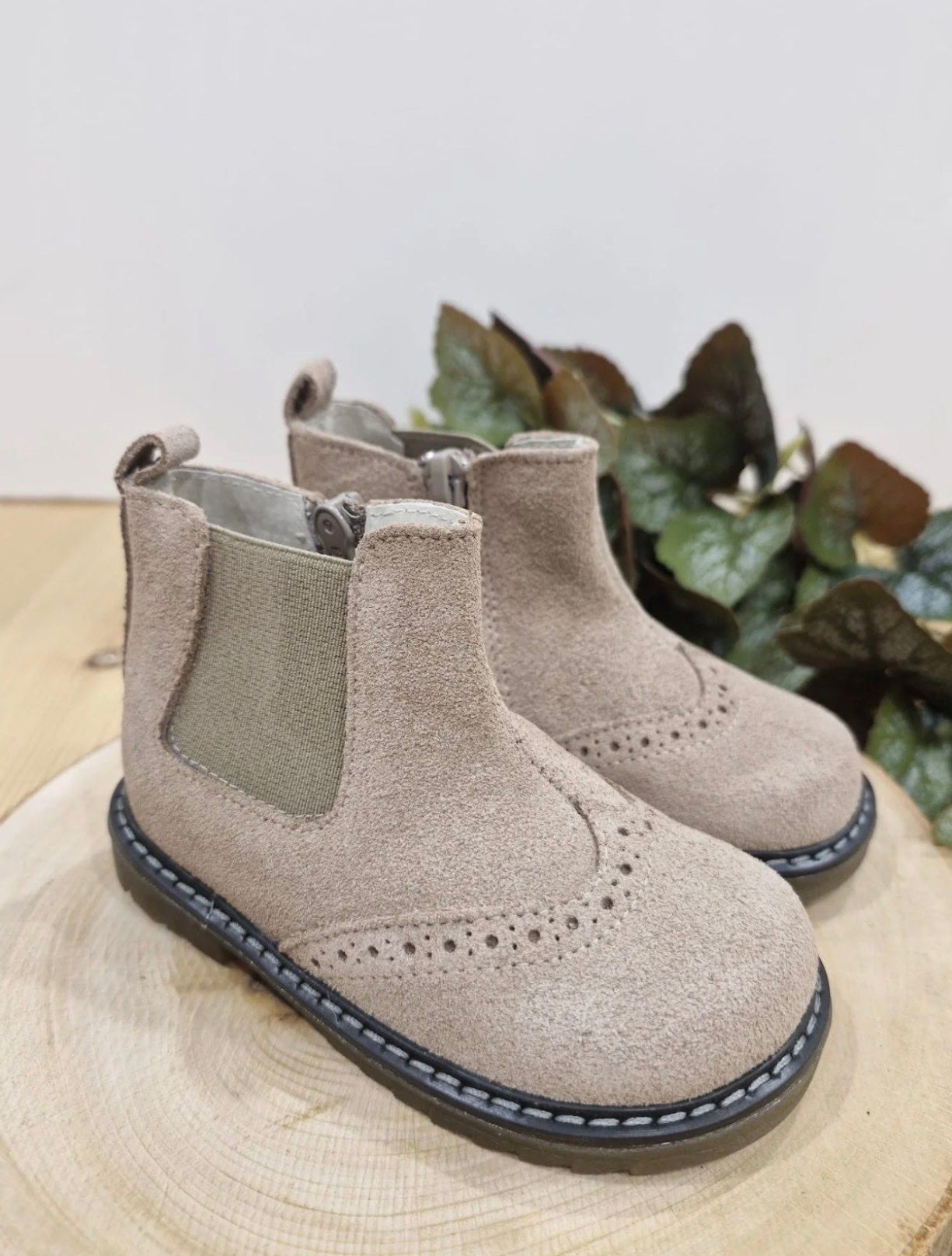 Stivaletti bimbi camoscio Panyno