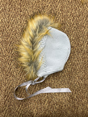 Cuffia neonati con pellicciotto Juliana