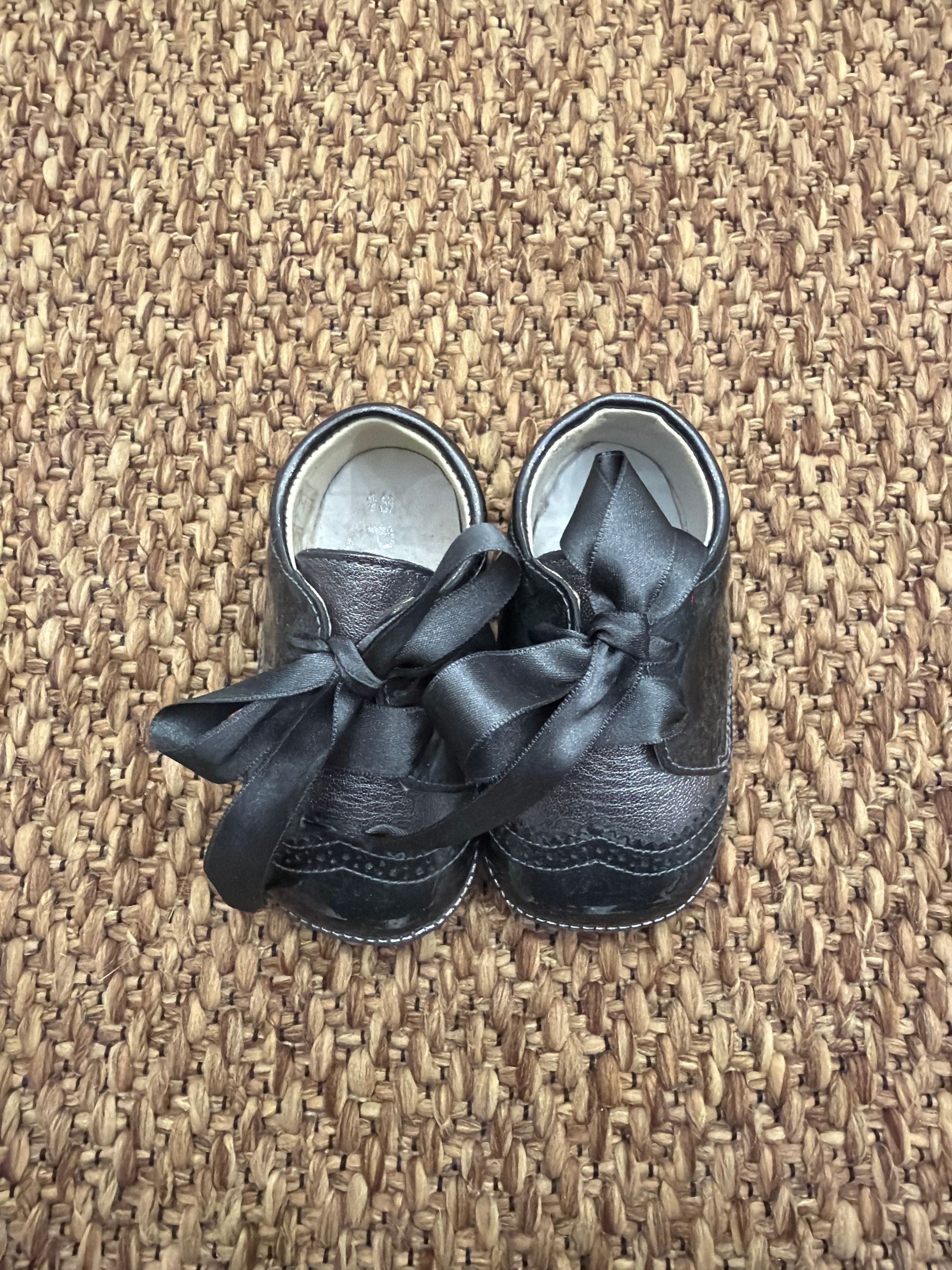 Scarpette neonati da culla con fiocchetto in raso Enfant Made in Italy