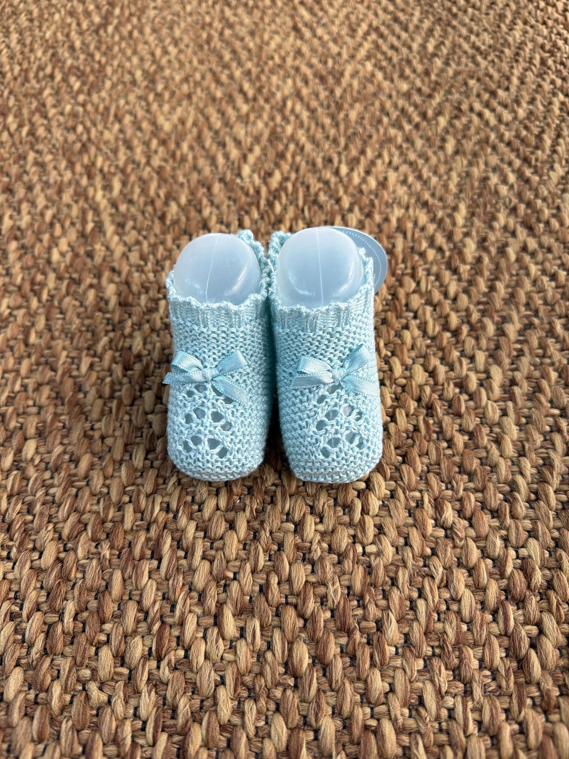 Babbucce neonata traforate con fiocchetto Juliana