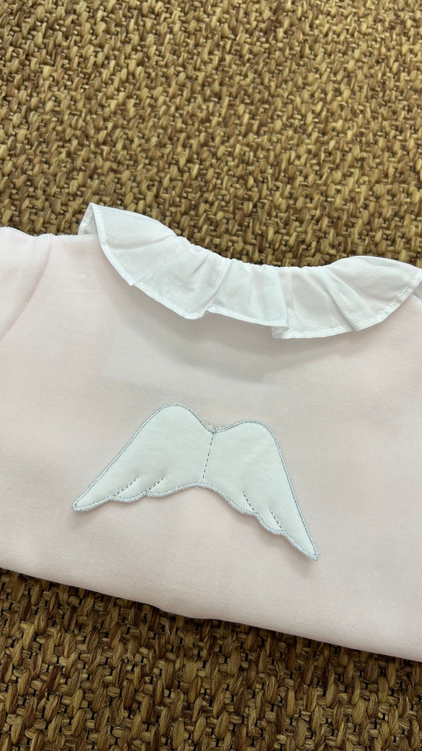 Tutina neonato con ali sul retro Baby Gi