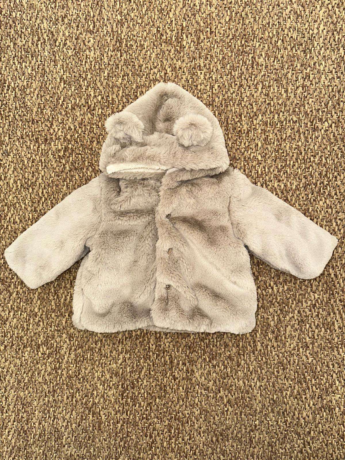 Pelliccia bambina con orecchie Petit Indi