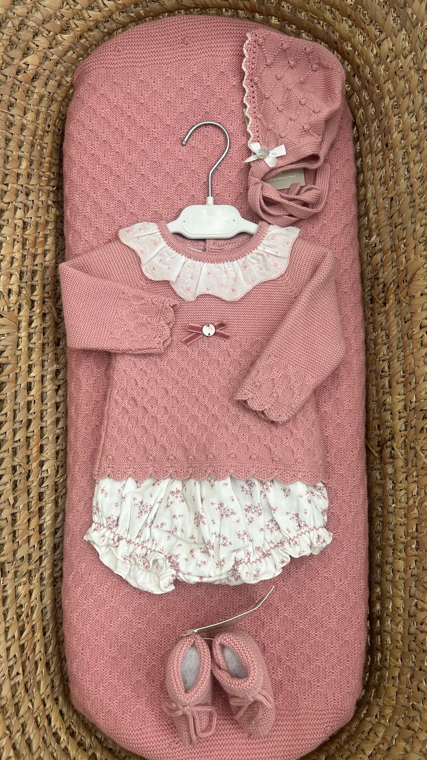Completo nascita neonata 2pz fiorellini Paz Rodriguez