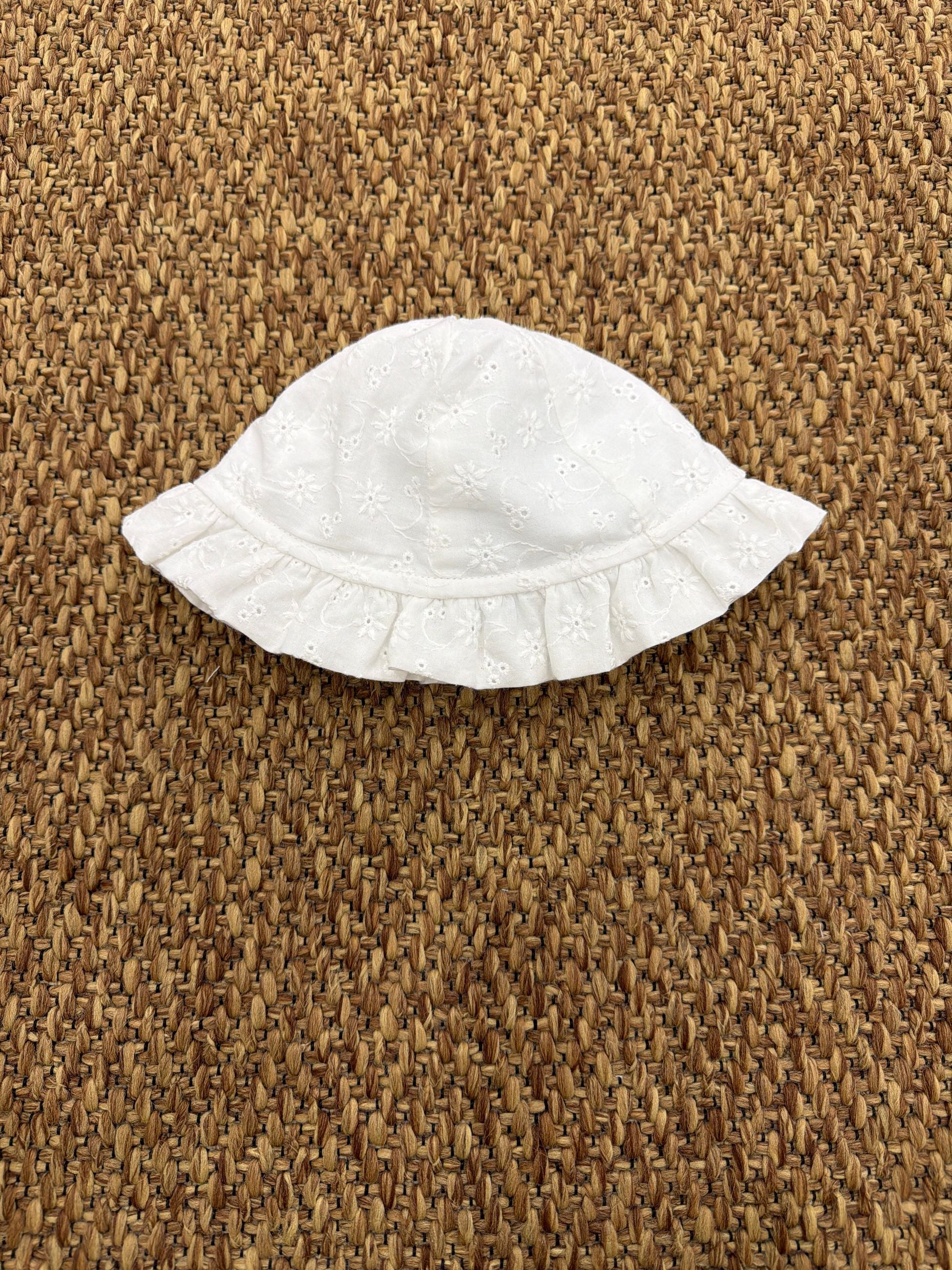 Cappello bimbi con volant Sardon