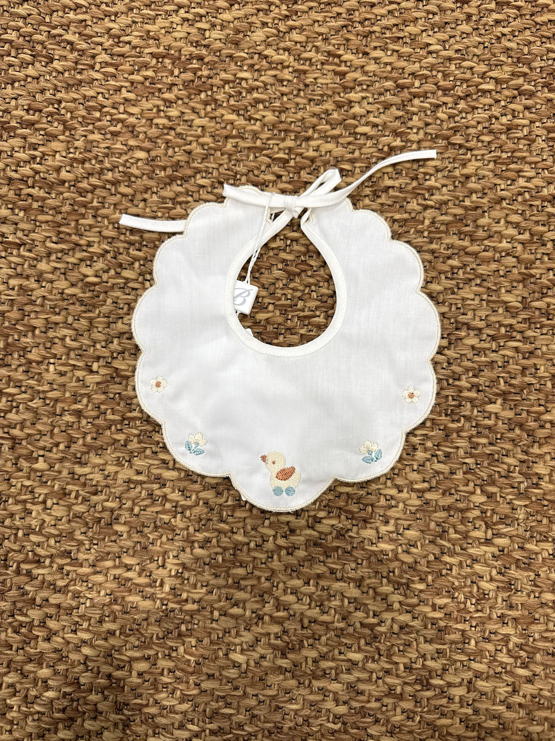 Bavetta ricamata con paperella