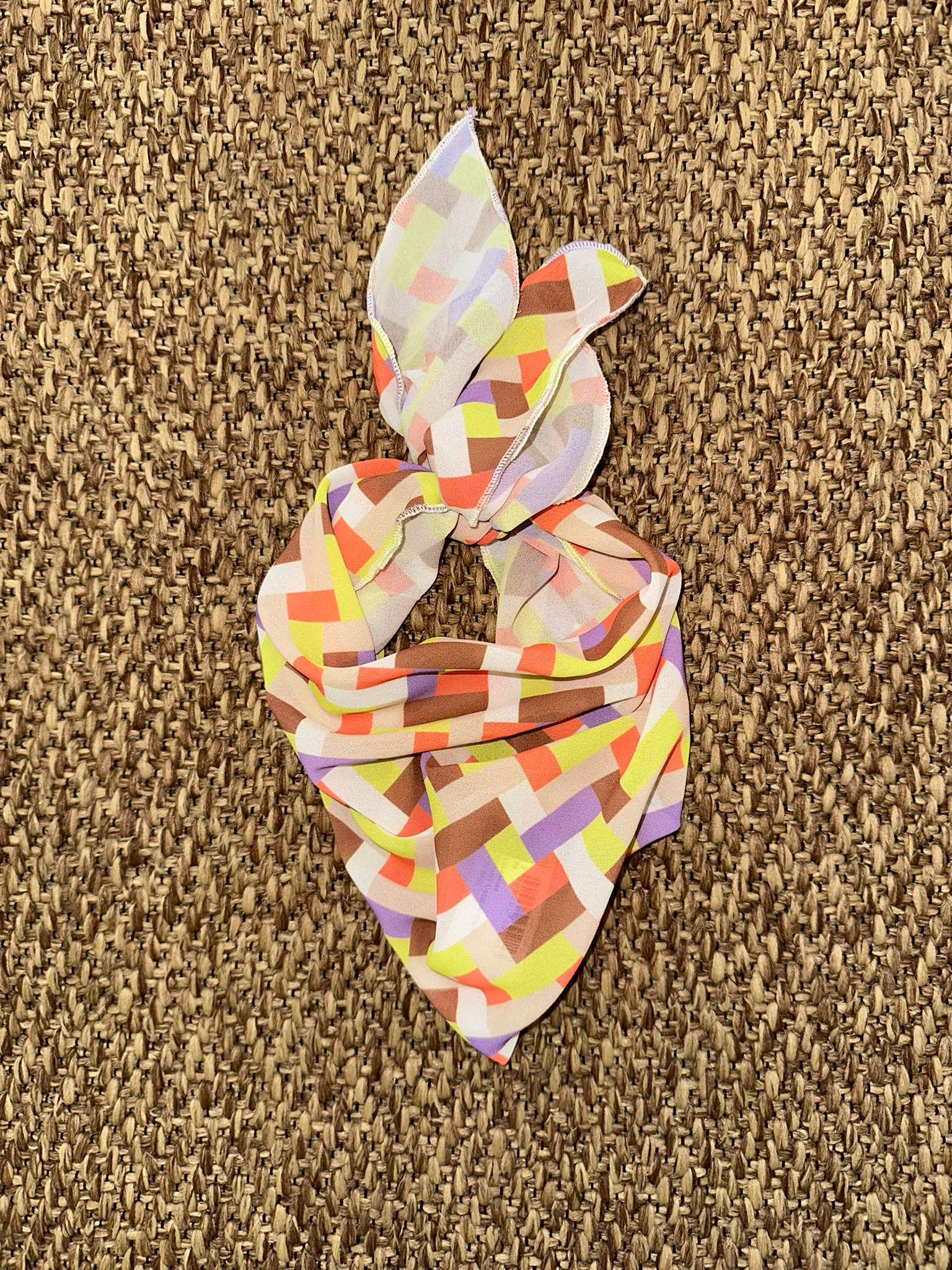 Foulard bimbi a fantasia geometrica Enfant Made in Italy