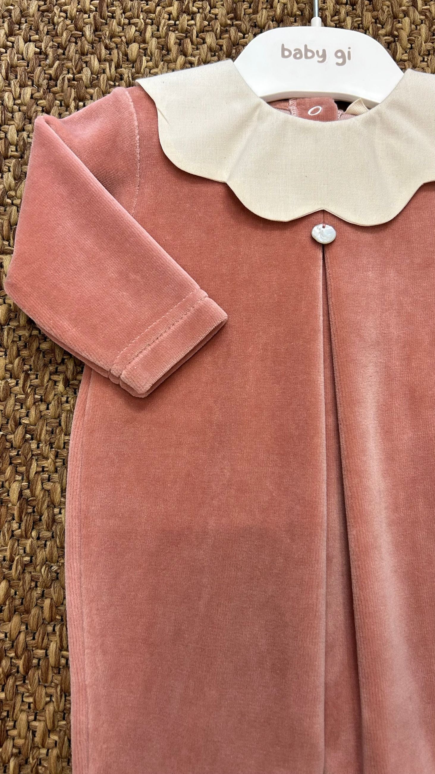 Tutina in ciniglia collo nuvola Baby Gi