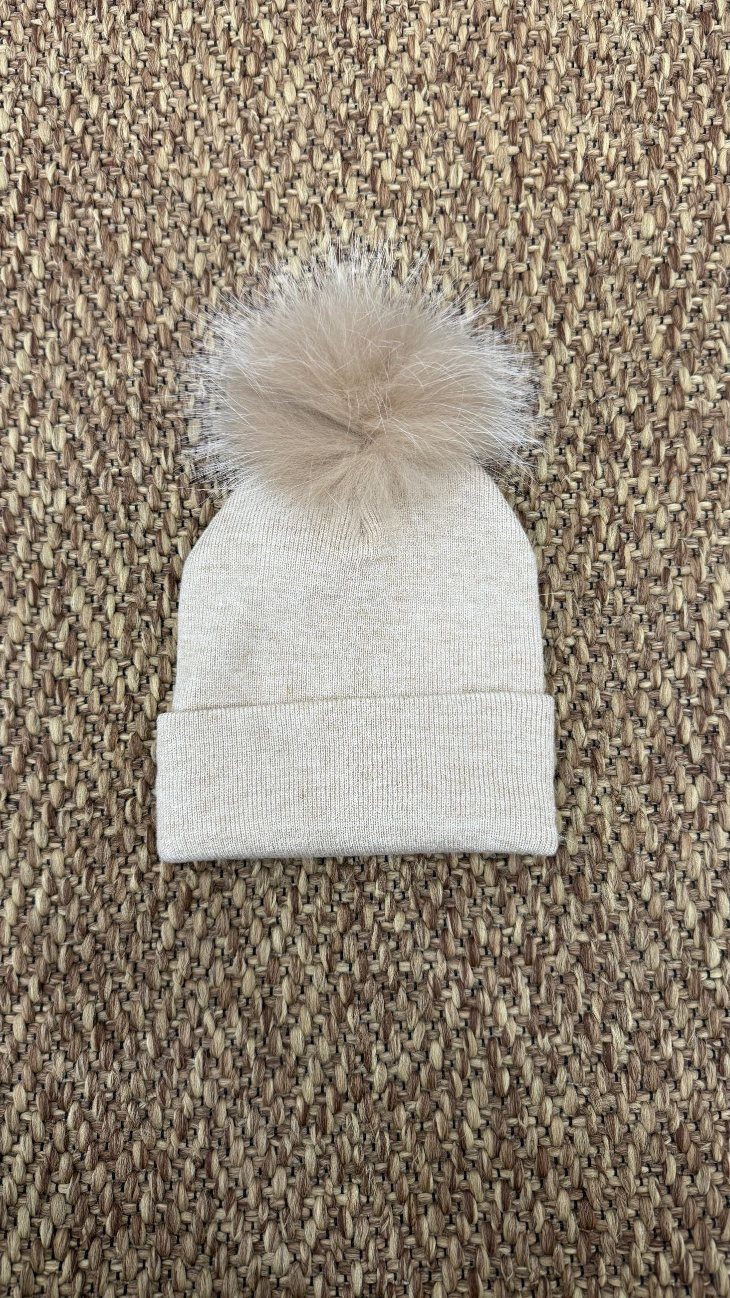 Cappello bimbi liscio con pon pon Enfant Made in Italy