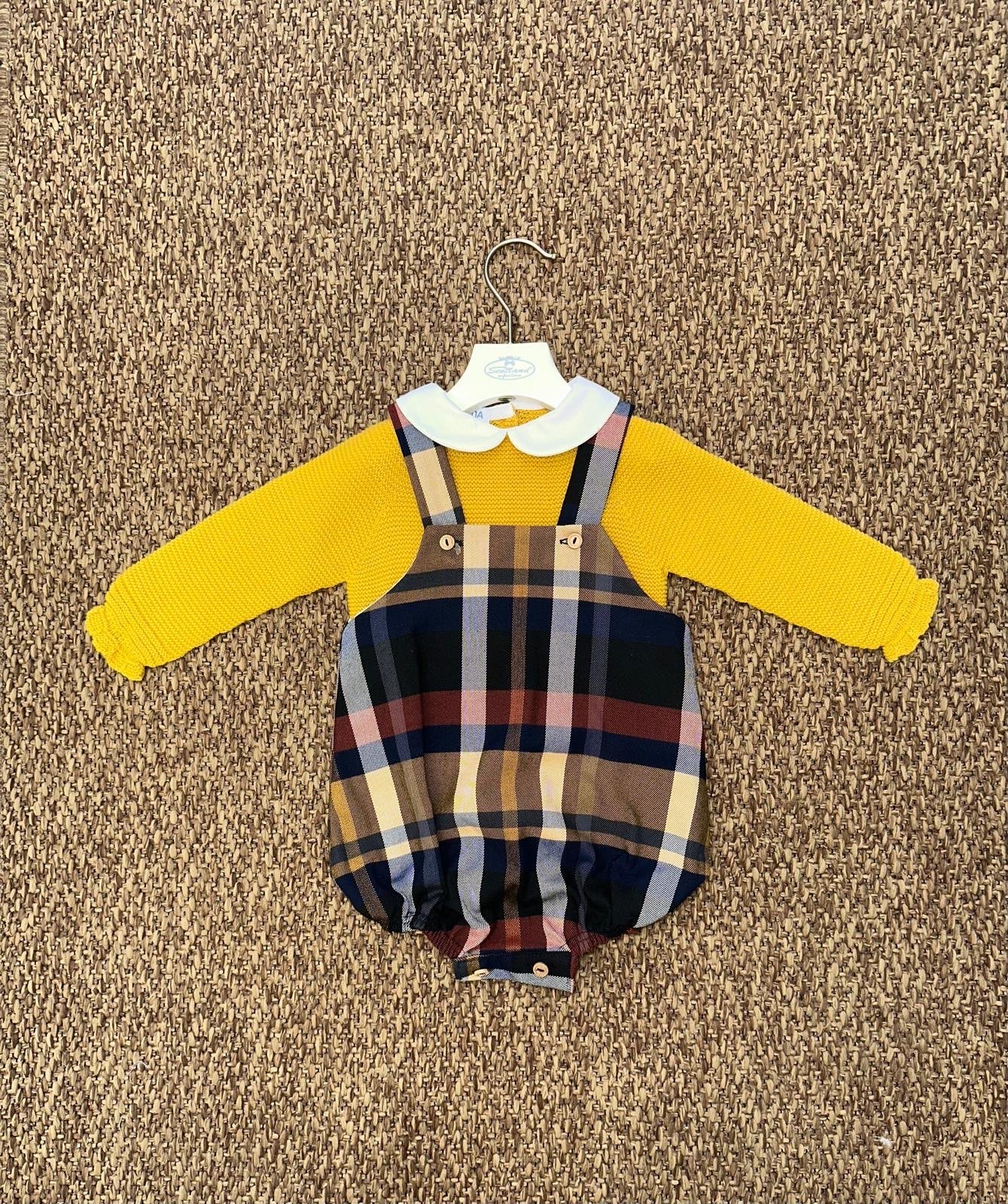 Completo bambino con salopette in tartan Juliana