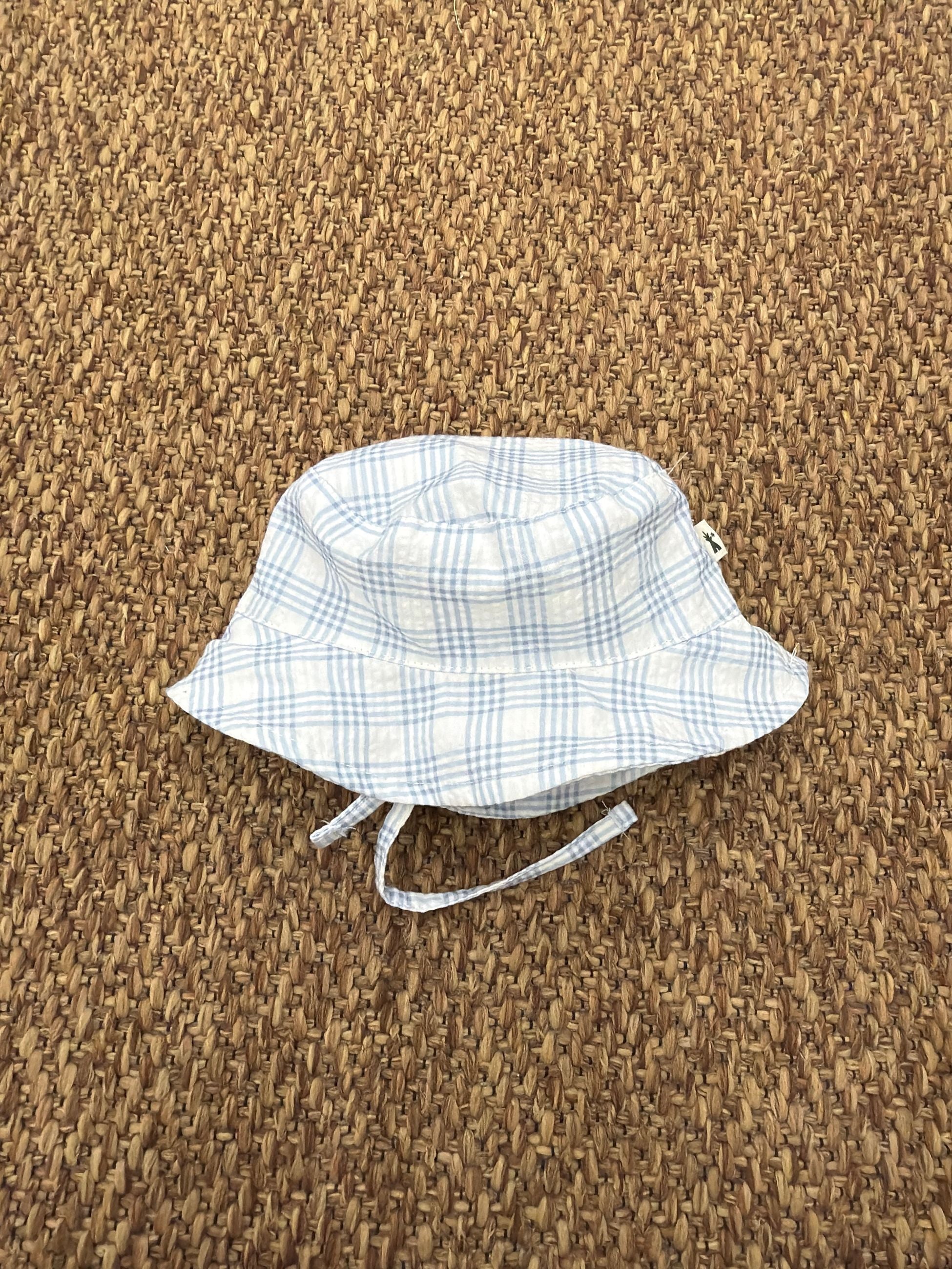 Cappello bimbi quadretti Petit Indi