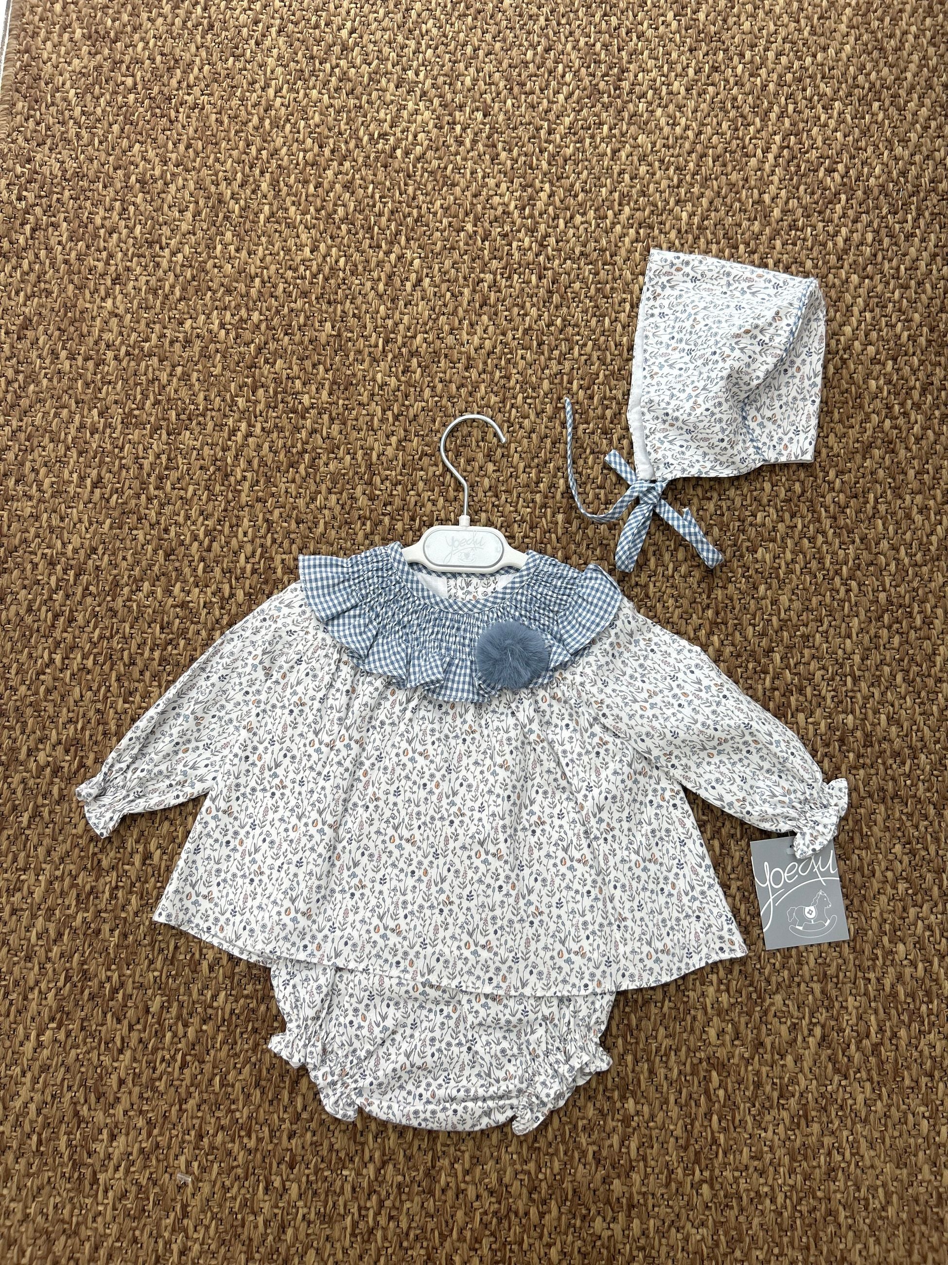 Completo neonata 3pz con ponpon Yoedu